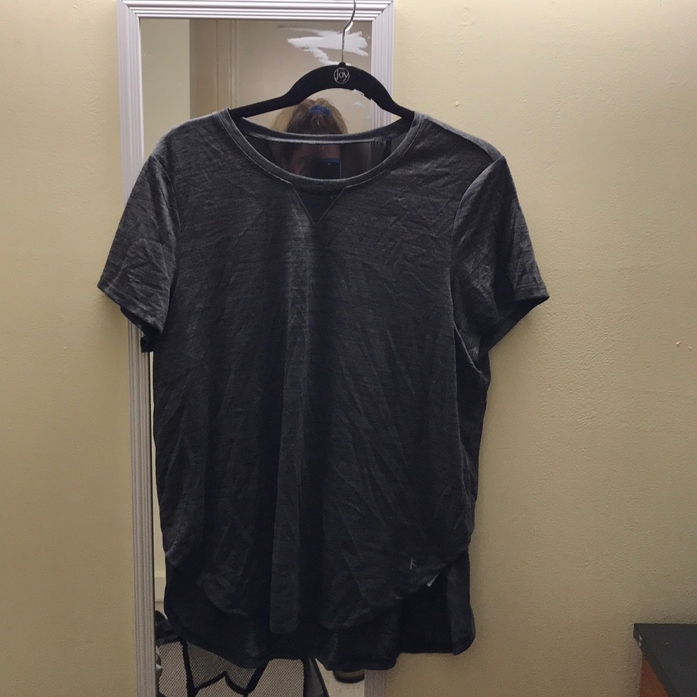 Workout shirt